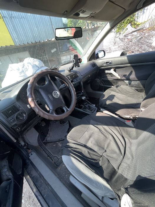 Голф 4 на части