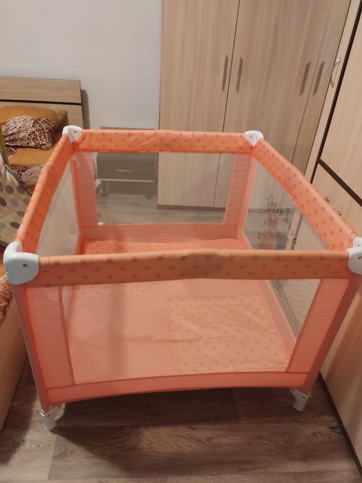 Бебешка кошара за игра