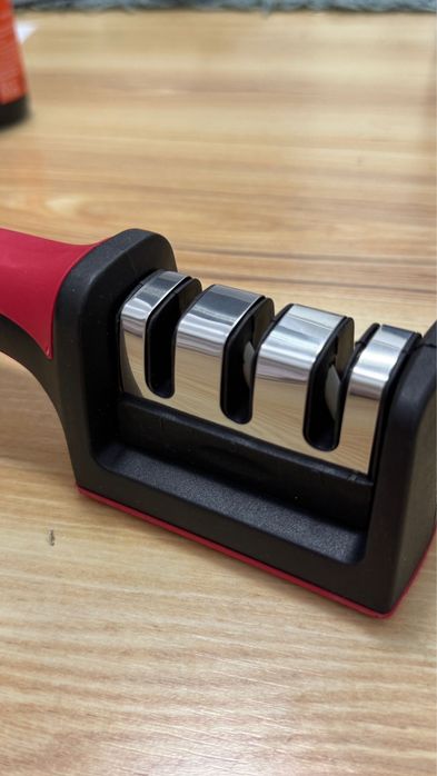 Ascutitor cutite 3 manual nivele - nou, sigilat