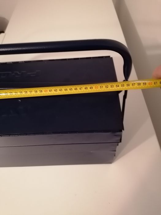 Cutie de scule. PROMAT

Confecționate din tablă de oțel 0.7 mm.
Lăcuit