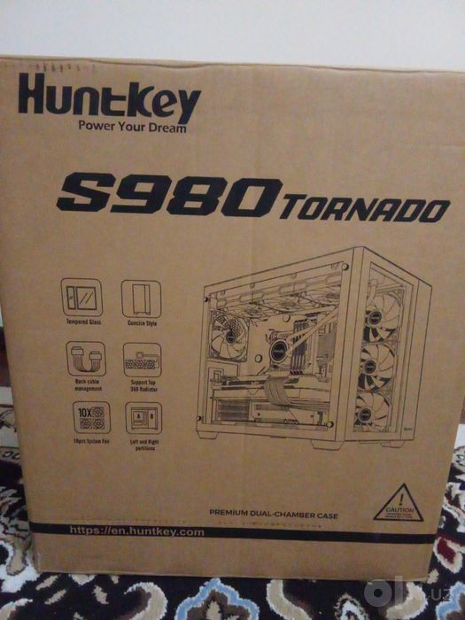 Yangi keyin s980 huntkey