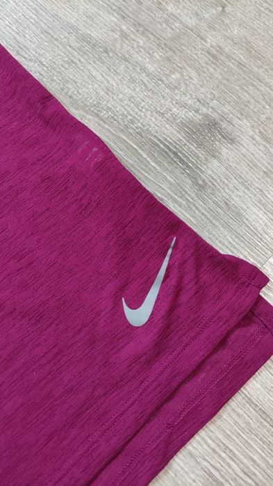 Nike Дамска тениска XS в отлично състояние