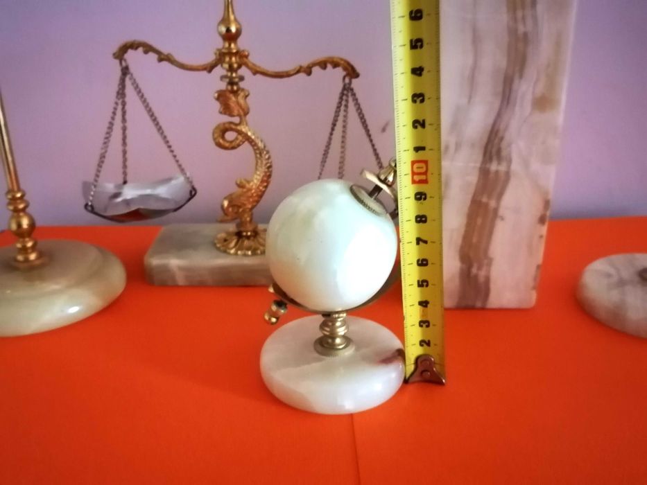 Уникално Красив Колекционерски Комплект От Оникс И Позлата