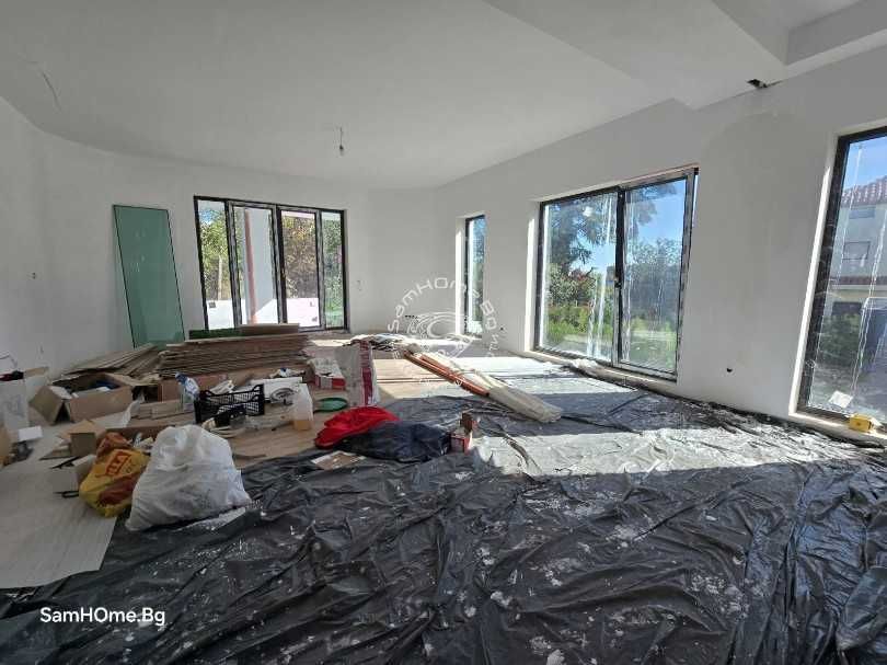 Продава се Тристаен апартамент в Варна, м-т Траката - 118 кв.м за 1610 €/кв.м - Снимка #4