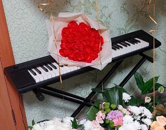 Синтезатор YAMAHA