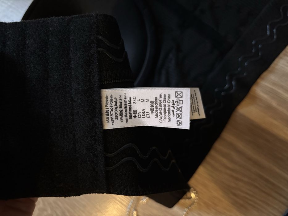 Top elegant cu strasuri