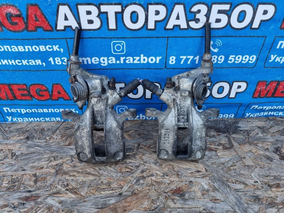 Задние суппорта на ауди с4 квадро.