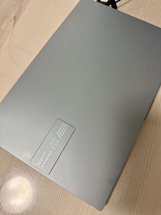 ASUS Vivobook Go 15 OLED