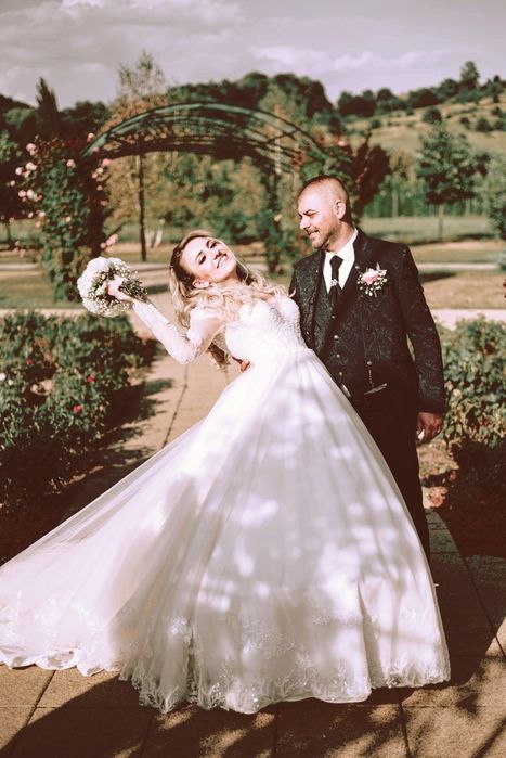 Vând rochie de mireasa