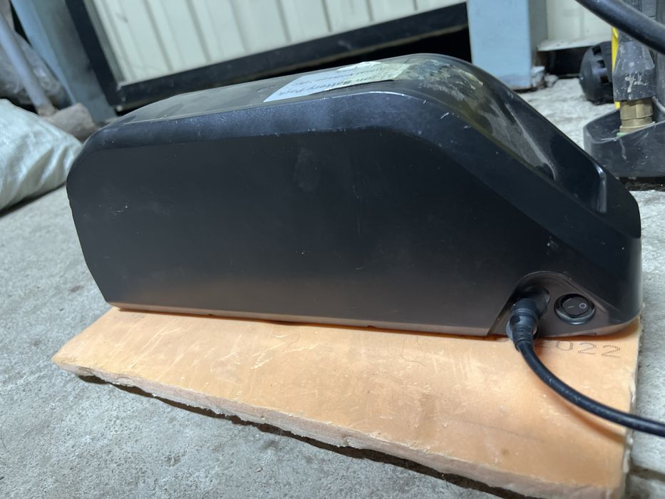 Продам аккамулятор 48v