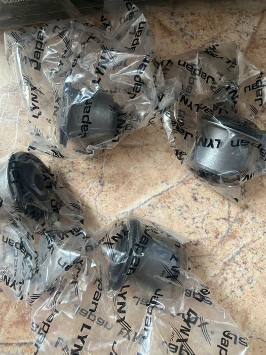 Сайлентблоки Рено