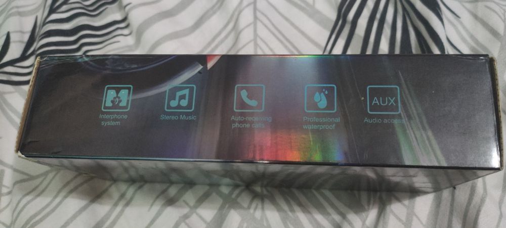 Vând intercom moto V6 PRO+