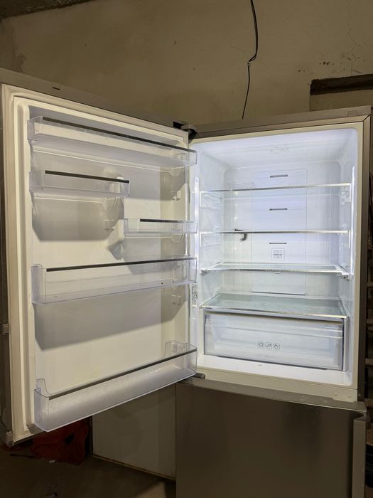 Холодильник рабочий б/у