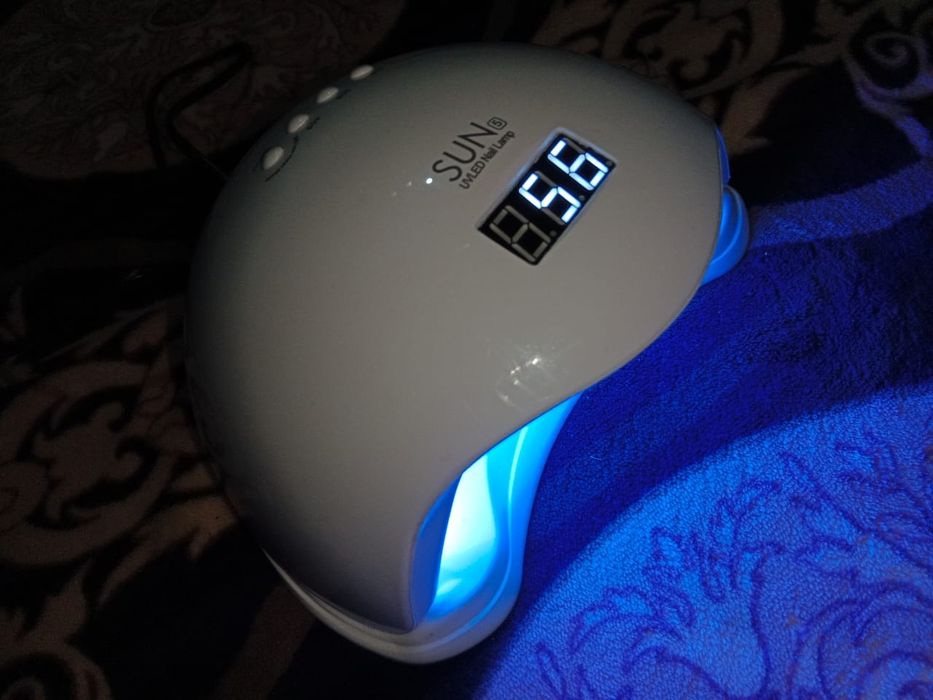 Апарат для маникюра