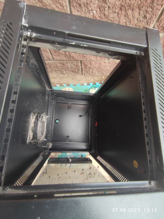 Шкаф серверный напольный