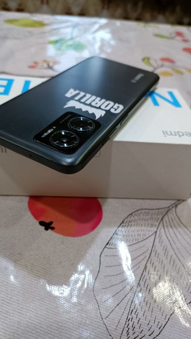Продам свой телефон Redmi note 11 e