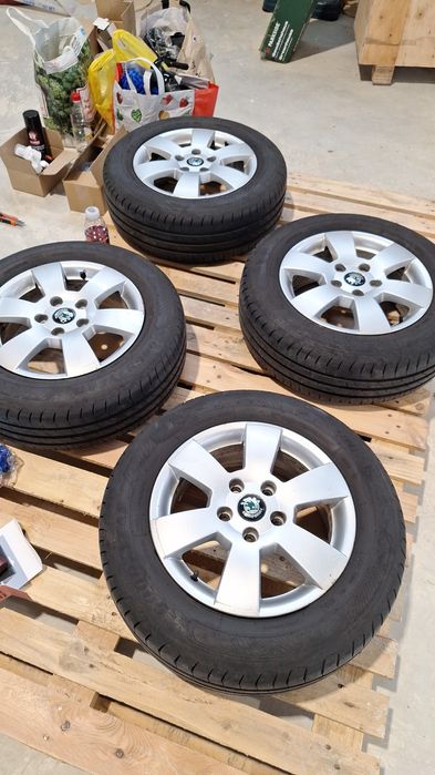 Roti complete vara R15 (jante/cauciucuri)