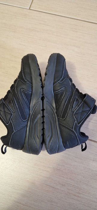 Sketchers marimea 29, model unisex