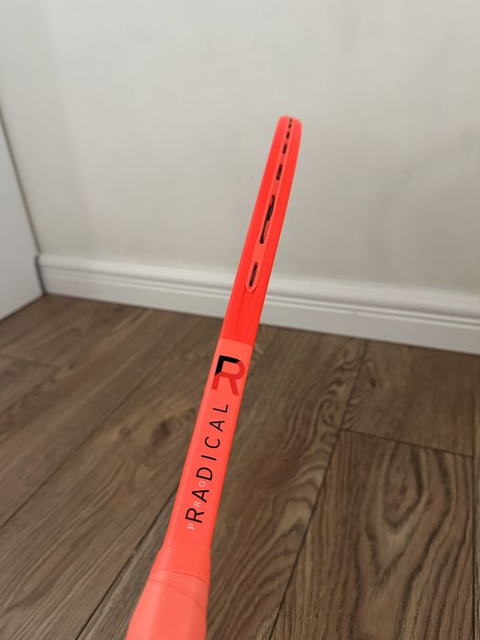 Racheta HEAD Radical Pro,cap 98,315 grame,noua!