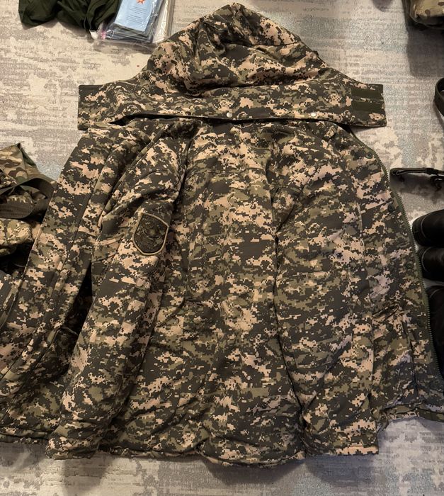 Продам полный комплект военной формы