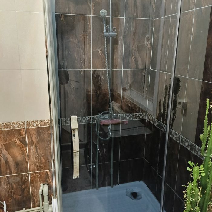 Продам душевую перегородку