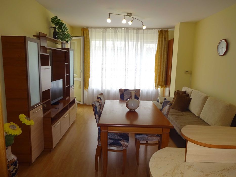 Дава се под наем Двустаен апартамент в Варна, Чаталджа - 72 кв.м за 433.5 € - Снимка #1