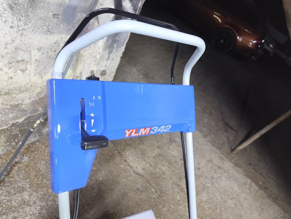 Самоходна бензинова косачка