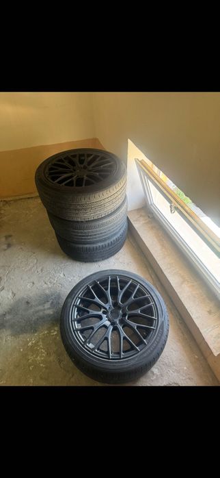 R17 diska balon. 205/45/17