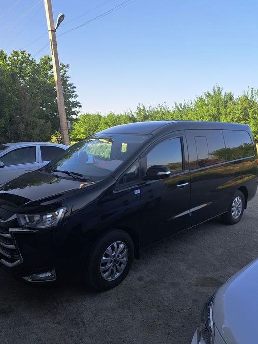 Jac m4 микроавтобус сотилади