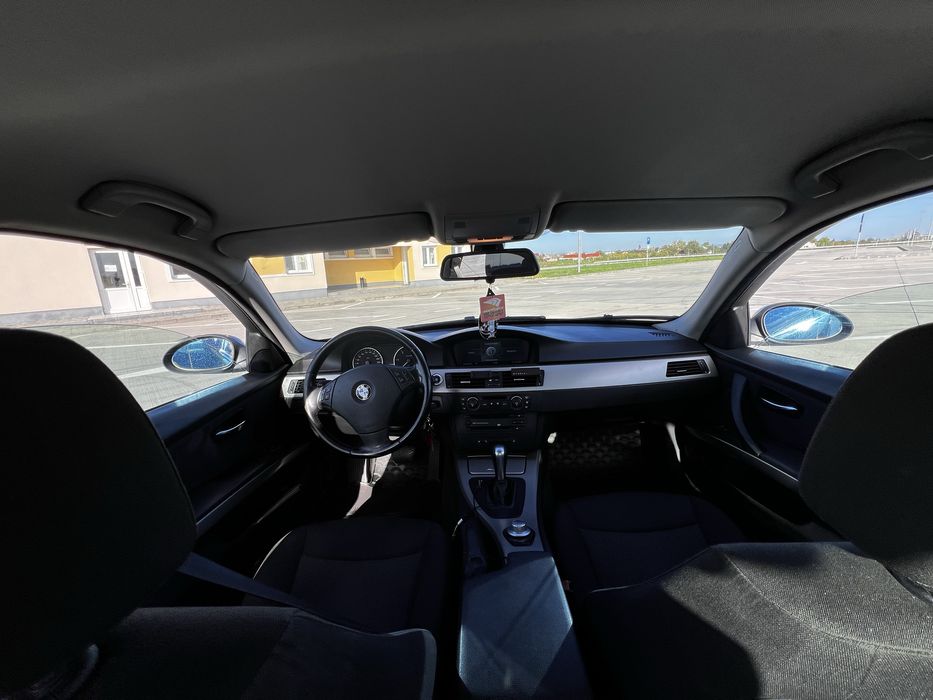 BMW 320d E90 – Automată, Navigație Mare, Întreținută!