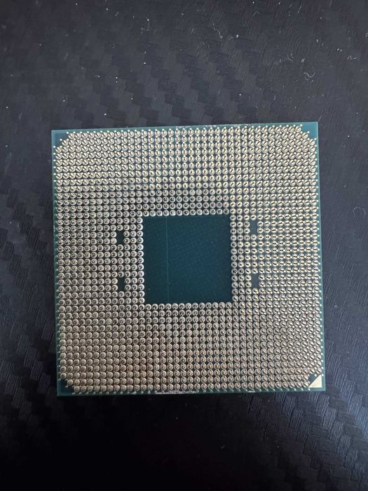 Процесор AMD Ryzen 7 3800X (8 ядра / 16 треда)