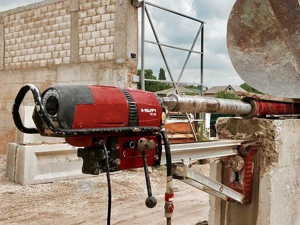 Услуги алмазная резка  алмазная бурения Bitonlarni teshamiz va kesamiz