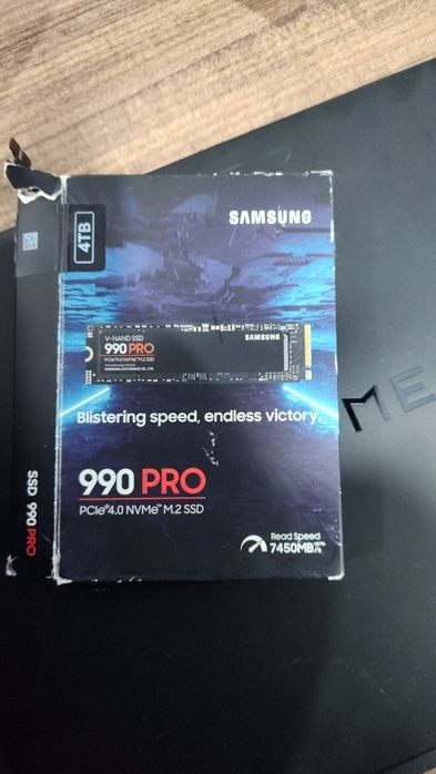 Samsung 990 pro 4 tb