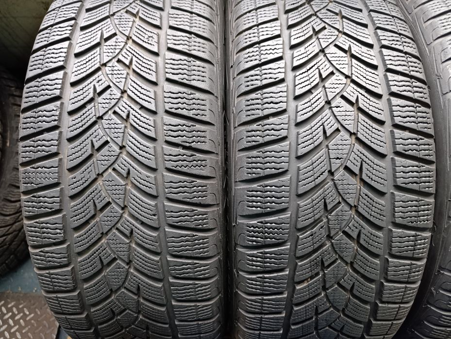 Anvelope de iarnă 225 55 18 Goodyear