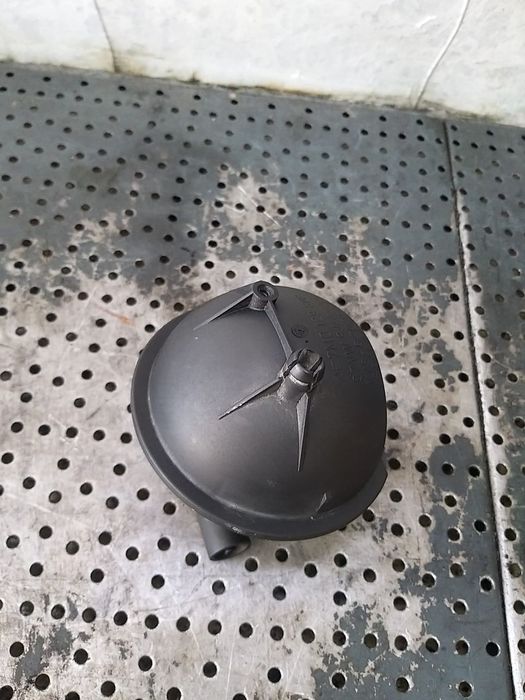 Rezervor vacuum 1.9 tdi vw touran 7m0129808 97vw9j442aa