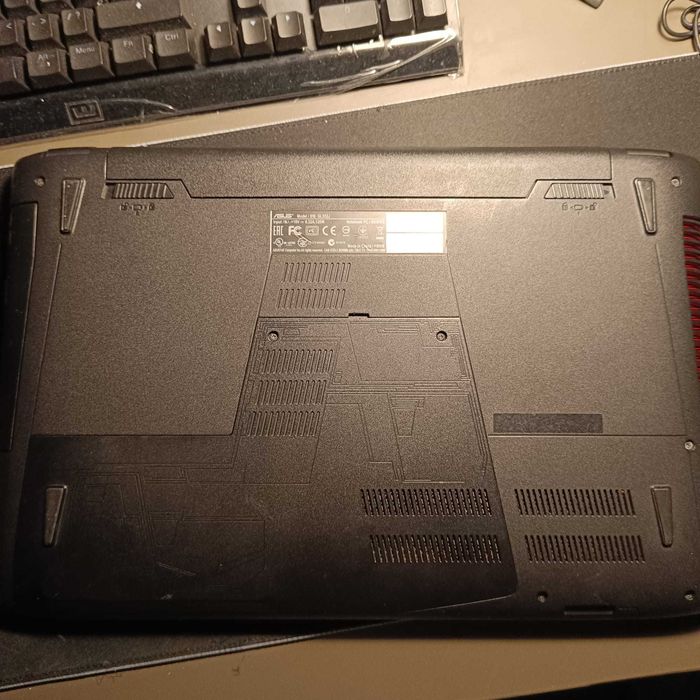 Vand laptop gaming ASUS 552J ROG i7 + NVIDIA 950M 12GB