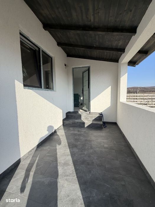 Casa DN73, langa Mioveni, constructie 2025, Bucsanesti Lotasi