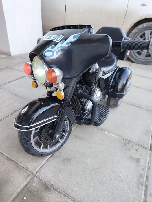 Motocicleta electrica pentru copii