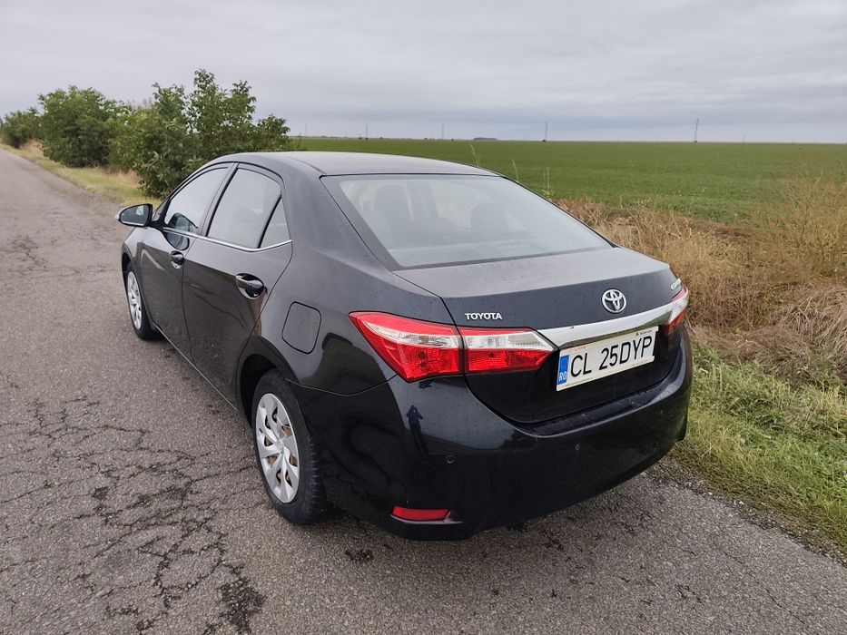 TOYOTA Corolla 2015 — imagine 4