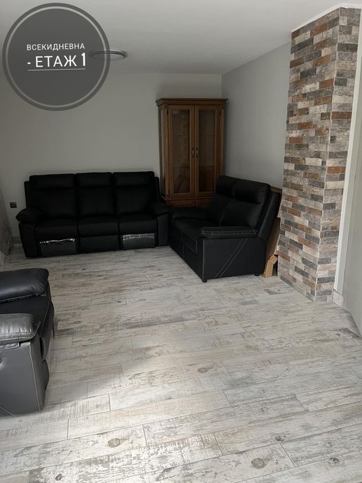 Продава се Къща в Хасково, Дружба 1 - 388 кв.м за 500 €/кв.м - Снимка #3