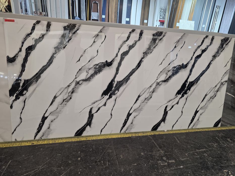 Placi  pvc  decorative 280x122 cm