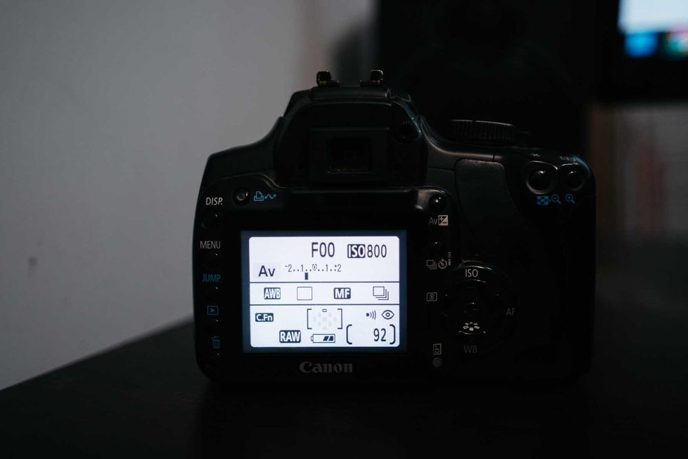 Canon 400D + Sigma 17-70MM F/2.8-4.5 DC MACRO