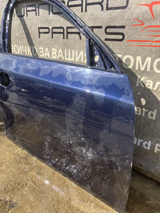 Предна дясна врата за bmw e61 2006г.