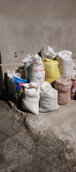 Продам клинец 35 мешков по 50 кг свои не дорого
звоните сюда 90 911