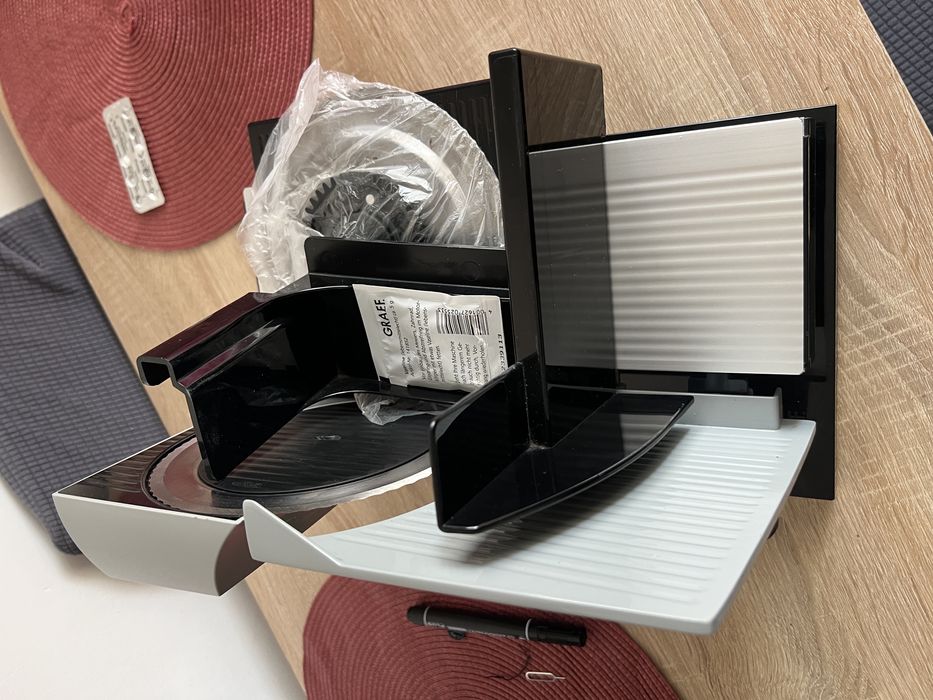 Feliator mezeluri Graff