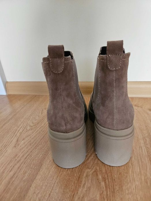 Ботуши Челси, нови