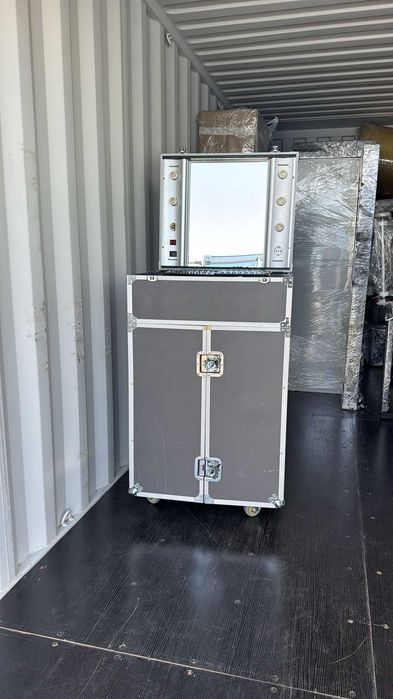 Stație profesională machiaj cu oglindă iluminată – Makeup Station Flight Case