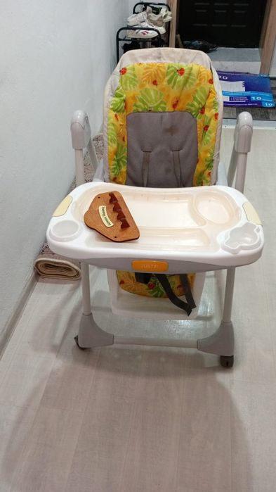 Продам детский стул для кормления