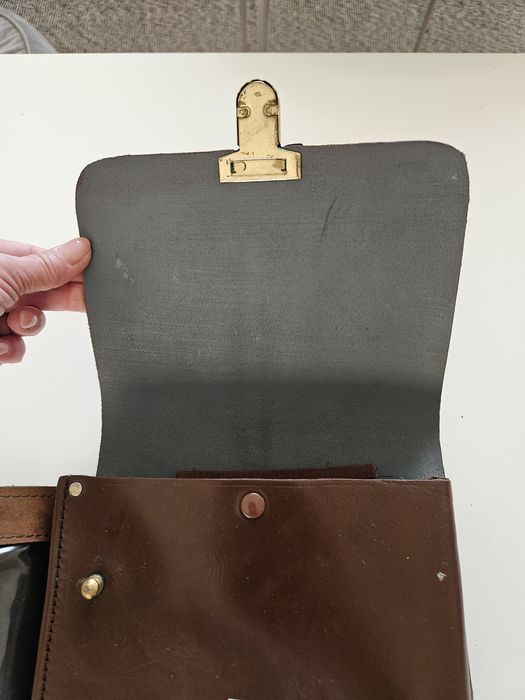 Geanta vintage  piele militara