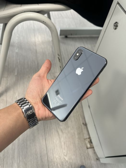 Айфон ХС 64гб